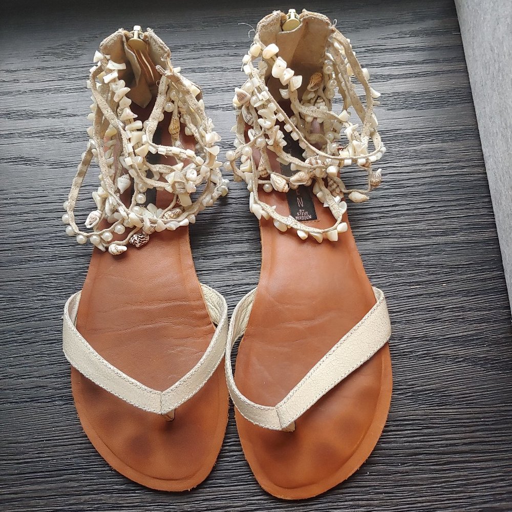 Steve by Steve Madden gladiator sandals size 7.5